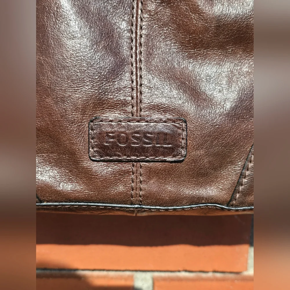 FOSSIL Vintage Brown Leather Tote Bag - Picture 4 of 10